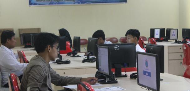 990 Peserta SBMPTN Lokal 17 Padang Mengikuti UTBK