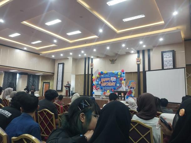 HUT DKV UNP, Wujudkan Semangat Revisiholic Lewat Rebranding Es Ceria
