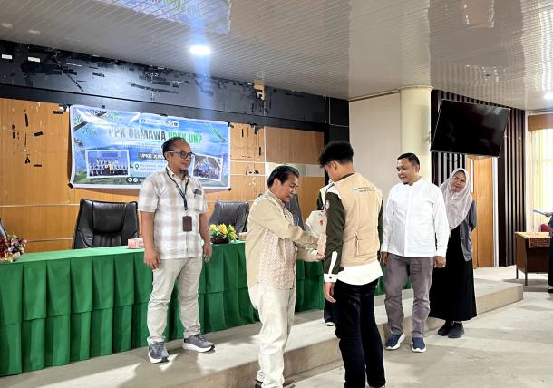 Wakil Rektor UNP Lepas Tim PPK Ormawa UPKK Tahun 2026
