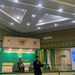Abi Rafdi: Public Speaking Bukan Bakat, Melainkan Keterampilan yang Dilatih