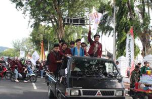 Seruan Aksi "Sumbar Melawan" Peringati Hari Buruh dan Hari Pendidikan nasional